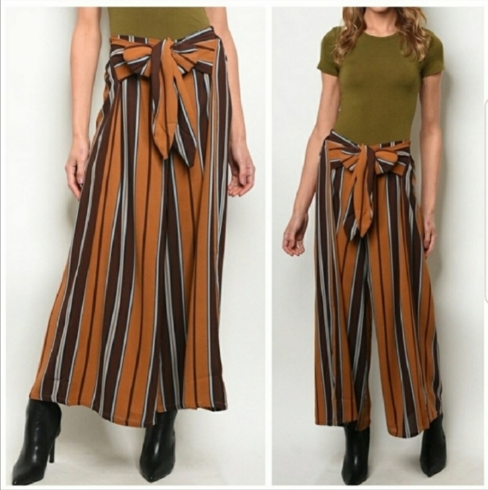 Chloah Striped Pants